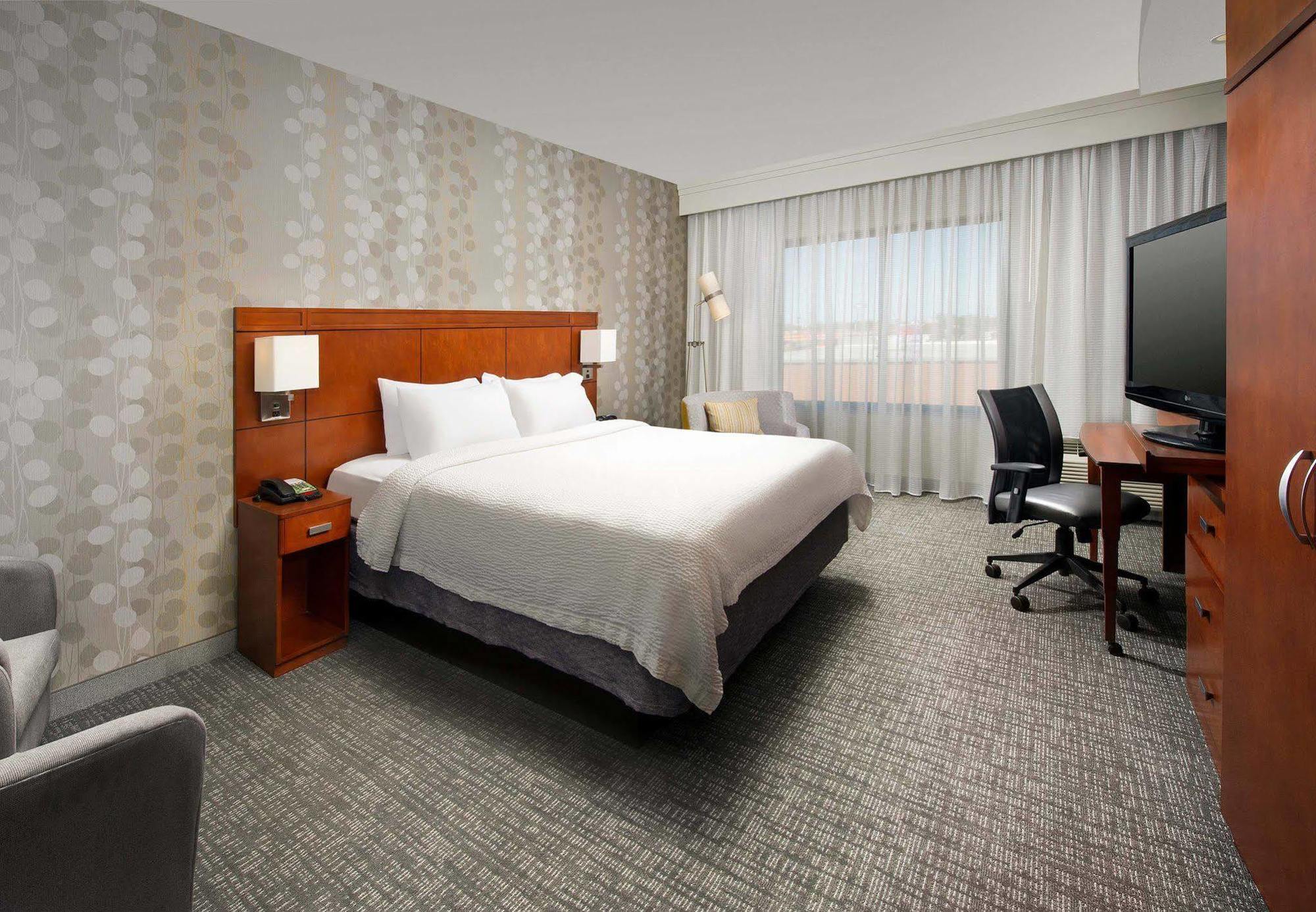 Courtyard By Marriott Wichita Falls Exterior foto